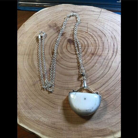 Sterling Silver Solar Quartz Pendant Necklace NEW - Picture 1 of 3